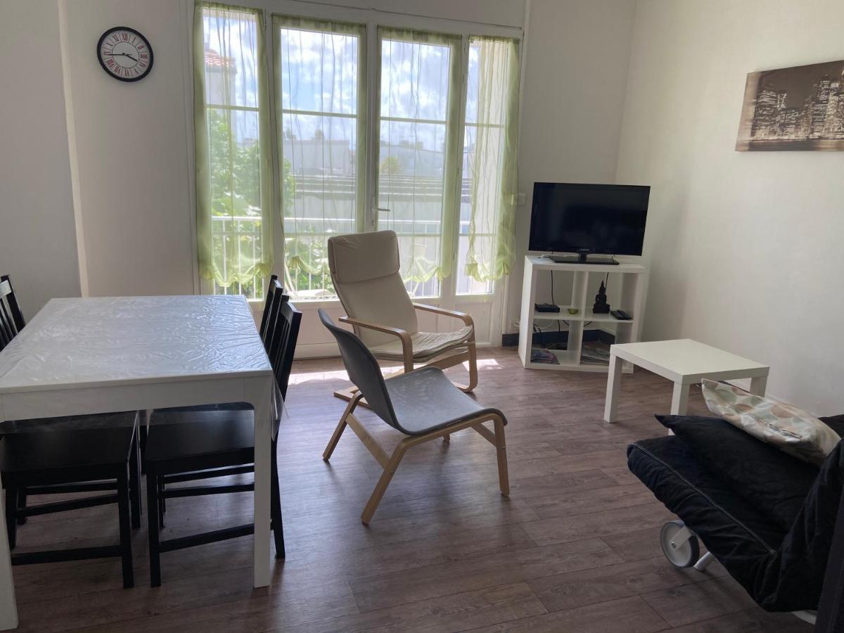 Appartement Des Tilleuls 1 Er Etage 鲁瓦扬 外观 照片